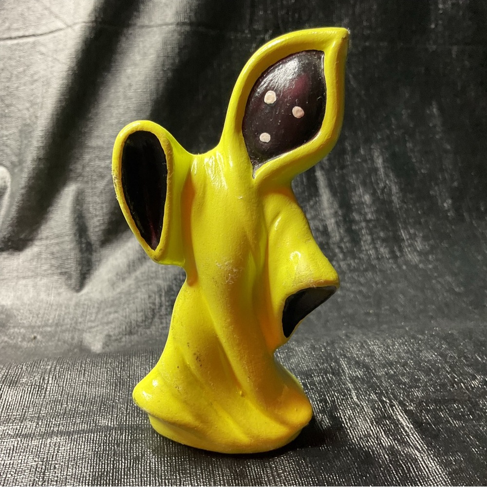 Vintage Halloween Ceramic Mold Yellow Black Face Ghost Figures Orange RARE 5"